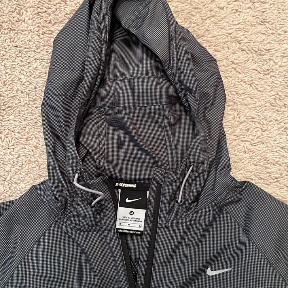 Light weight Nike running jacket
